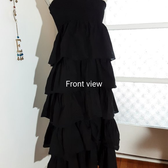 🏆HOST PICK Boho Ruffled Strapless Dress - beautifully fitted shirred bust - Picture 2 of 7